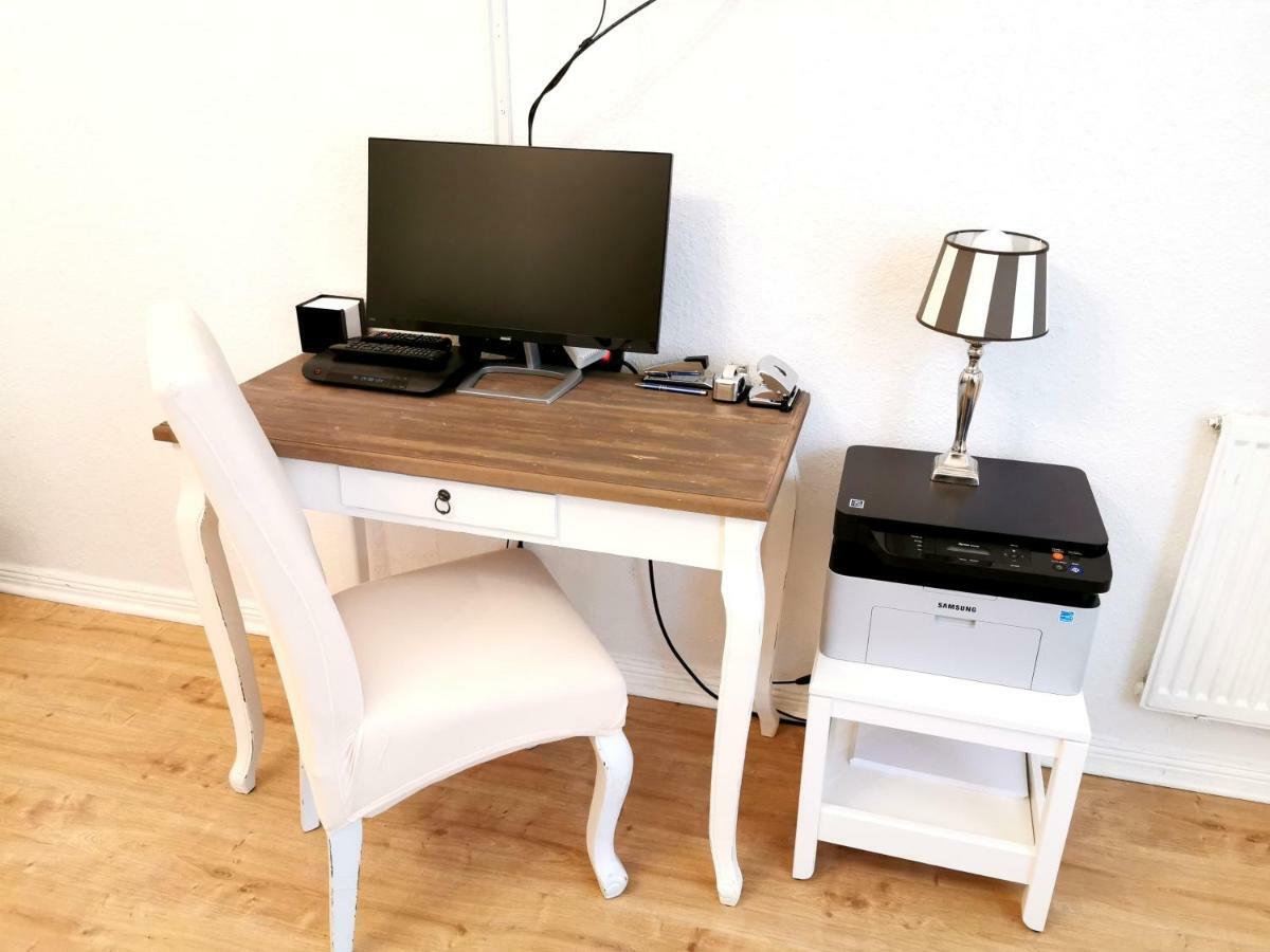 ברלין Kvh By Rockchair Apartments L Superhost Status L Boxspringbett Am Schloss Charlottenburg Welcomes You! מראה חיצוני תמונה